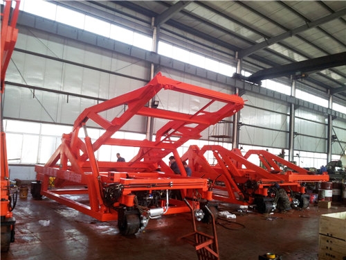 移動式集裝箱翻轉(zhuǎn)機